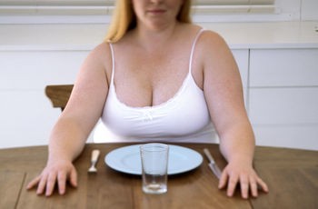 Недоедание - путь к лишнему весу